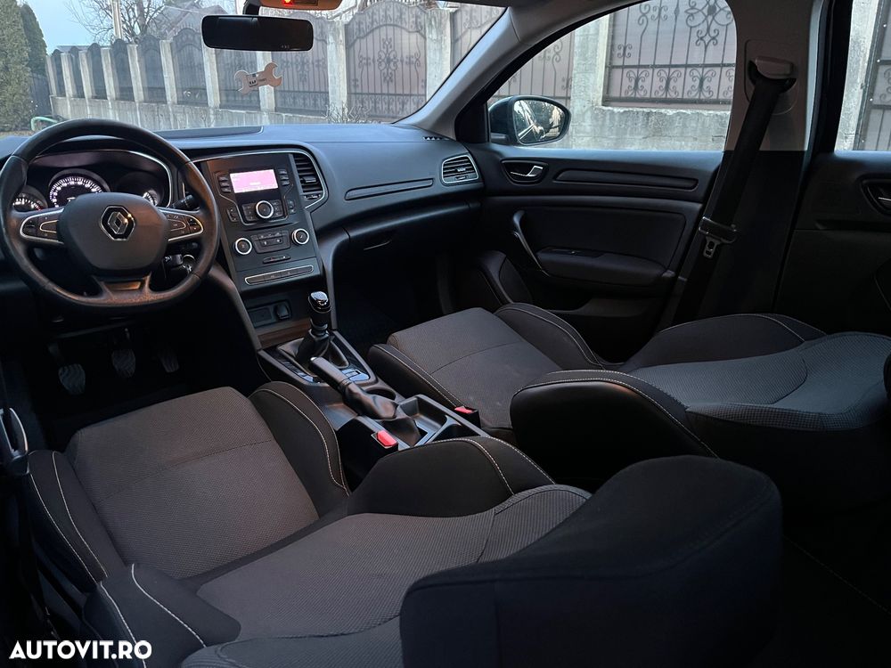 Renault Megane TCe GPF Life - 20