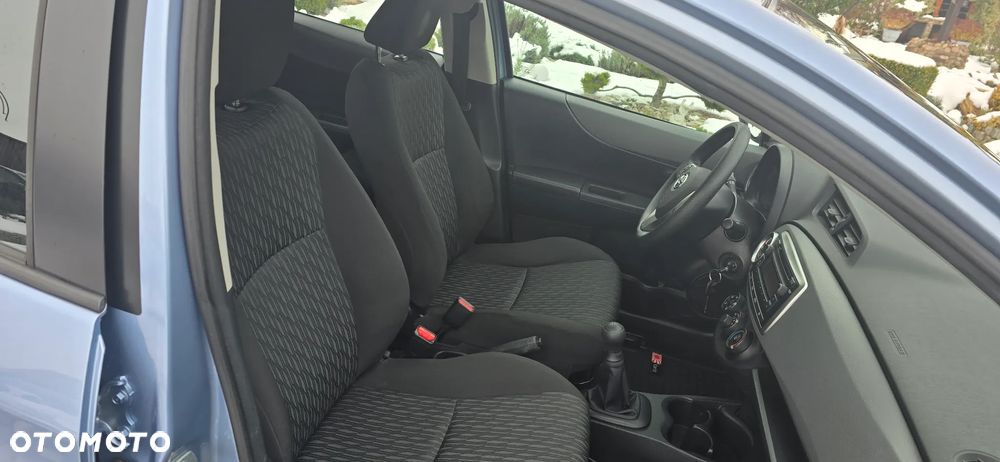 Toyota Yaris 1.0 VVT-i Life - 21