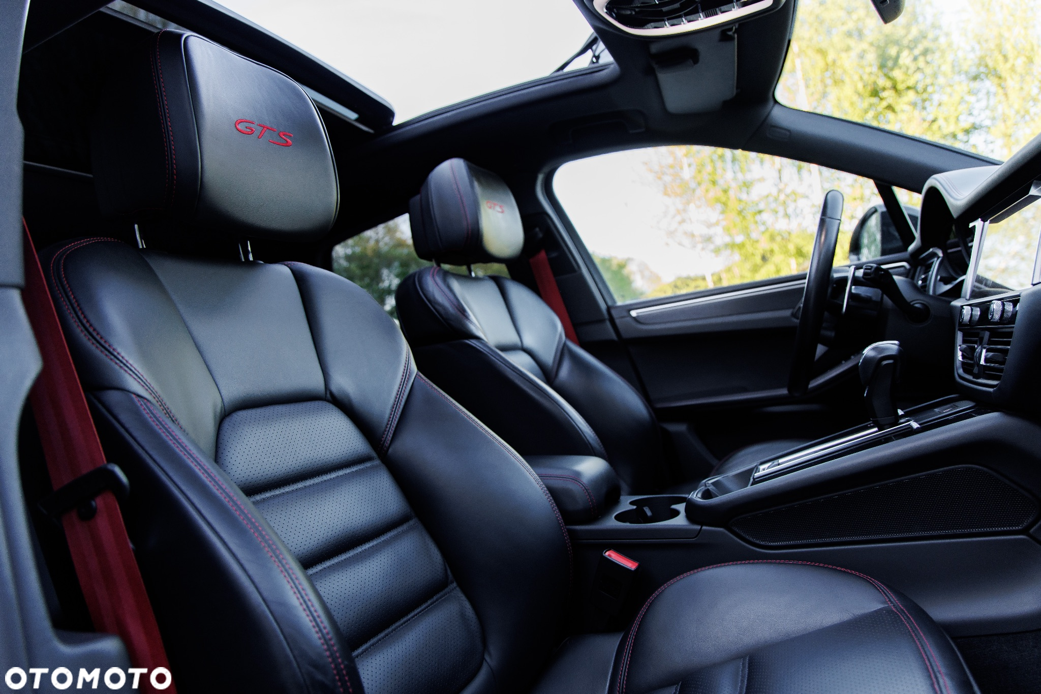Porsche Macan GTS - 29
