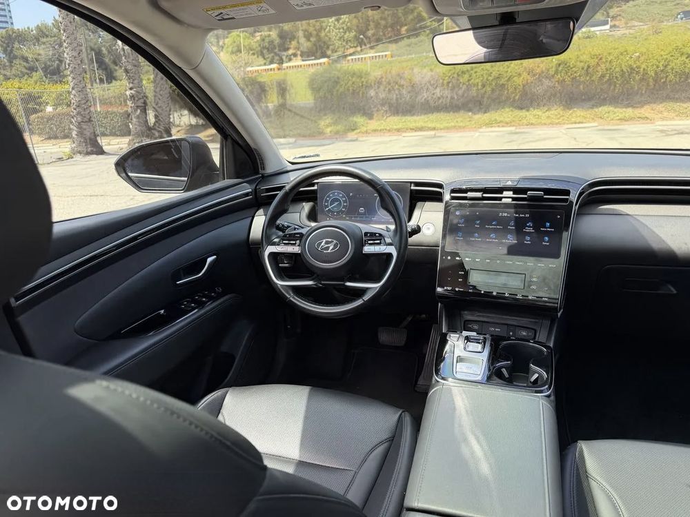 Hyundai Tucson - 13