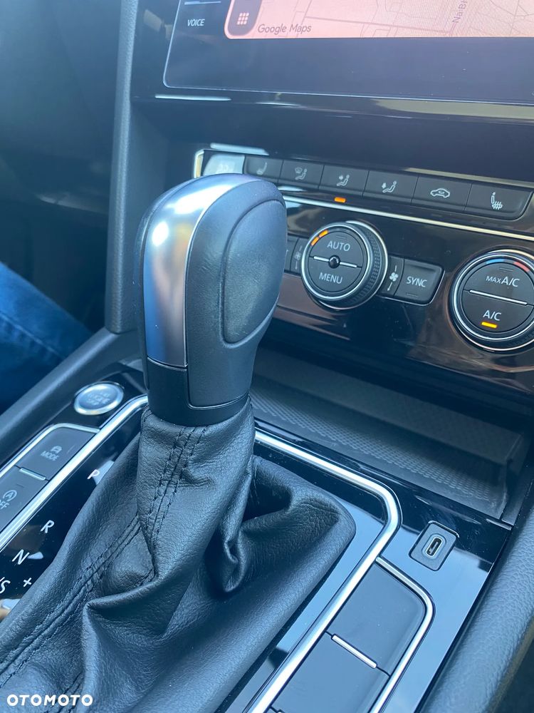 Volkswagen Passat 2.0 TSI Elegance DSG - 14