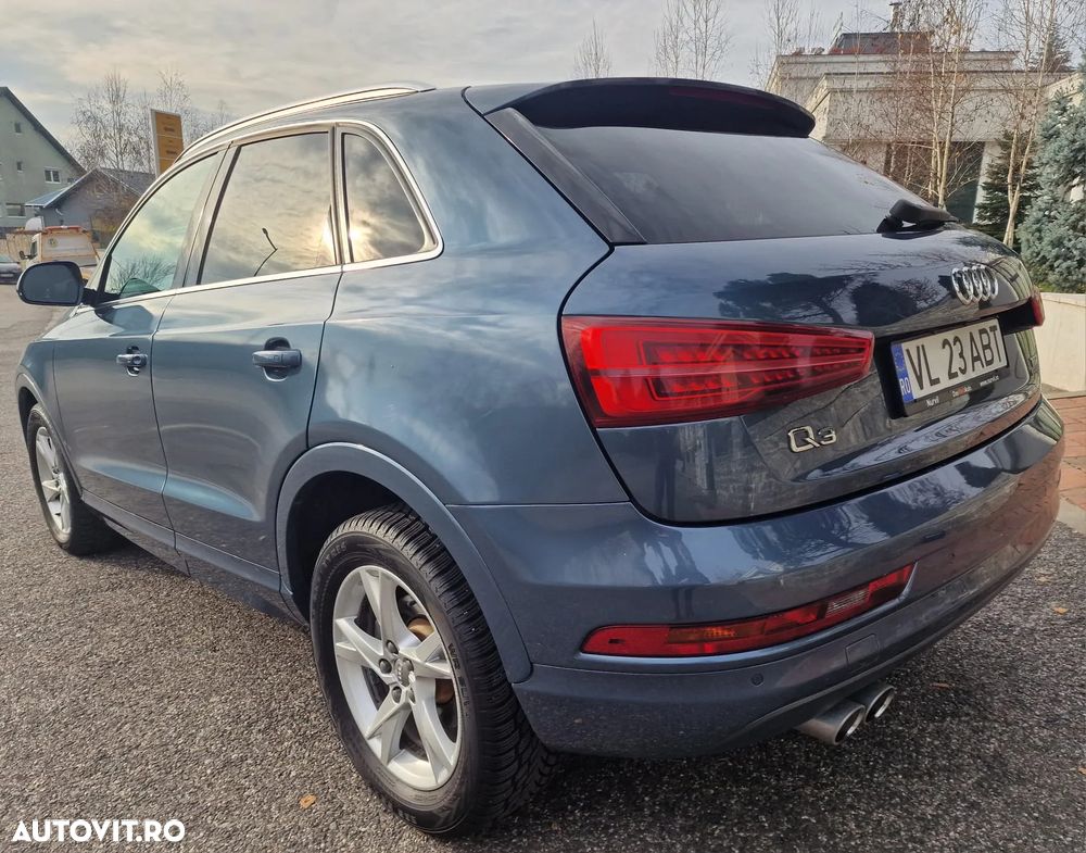 Audi Q3 2.0 TDI Quattro Stronic Sport - 4