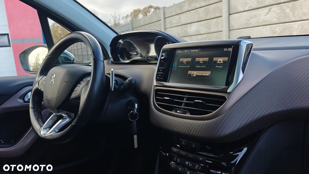 Peugeot 2008 82 e-VTI ETG5 Allure - 34