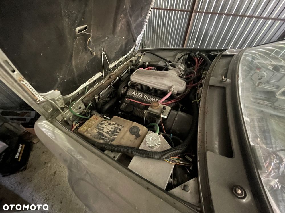 Alfa Romeo GTV - 18