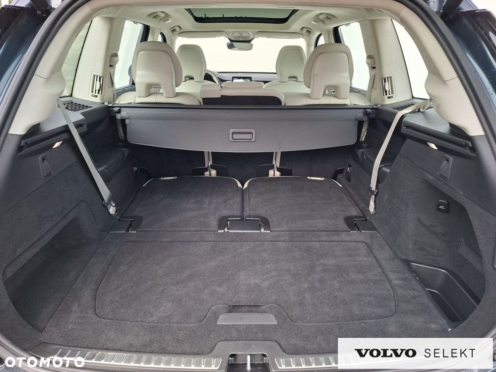 Volvo XC 90 - 36