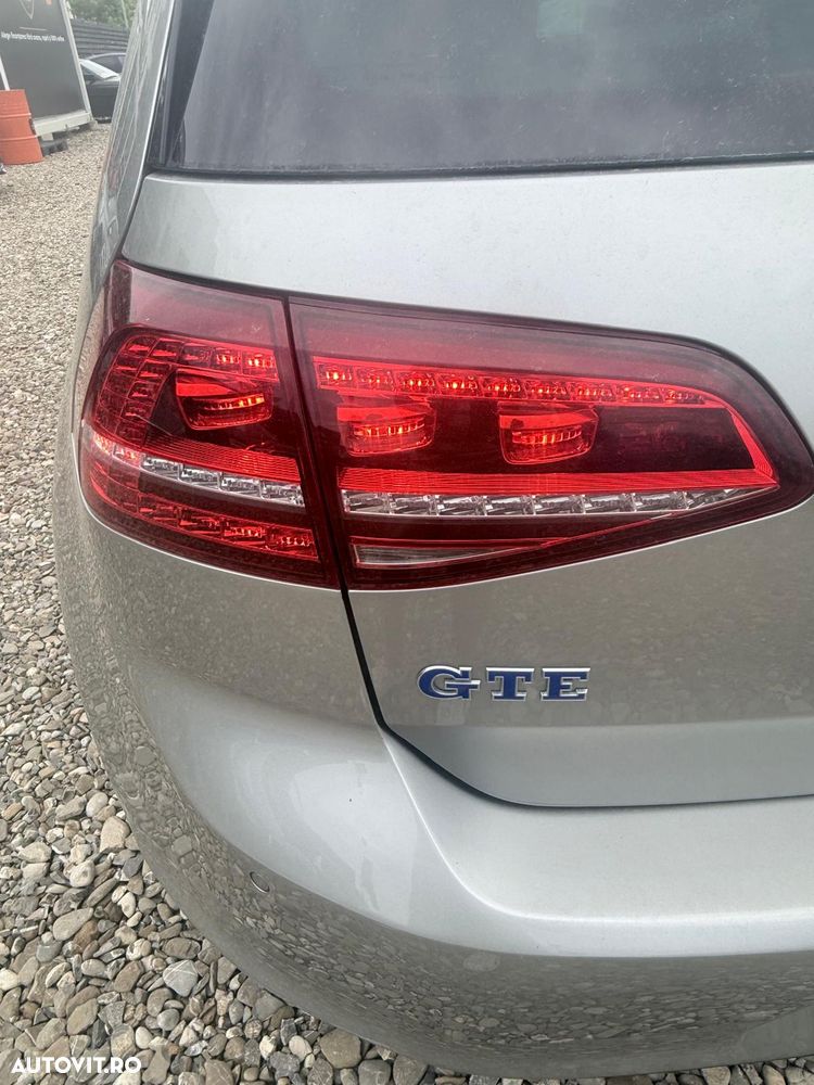Volkswagen Golf Standard - 9