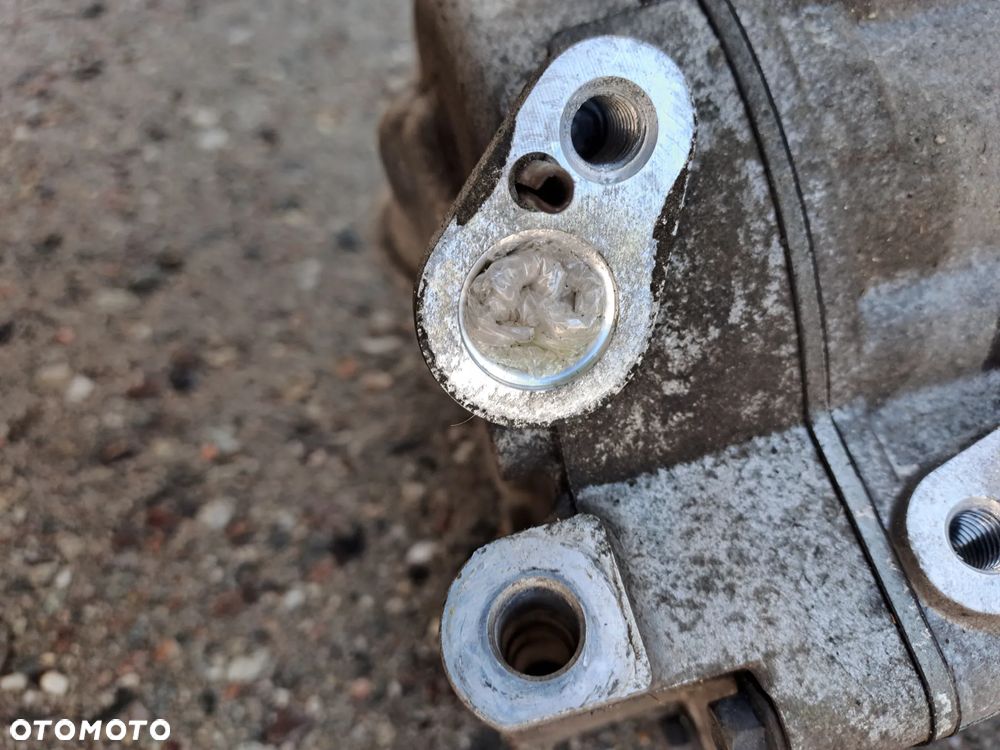 Kia Ceed 1.4 16V sprężarka kompresor klimatyzacji po przebiegu 46tys.km - 3