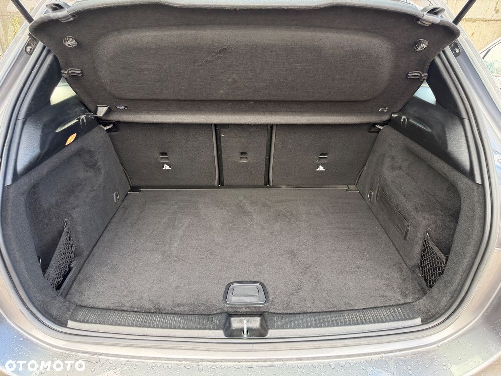 Mercedes-Benz Klasa B 200 d Style 8G-DCT - 23