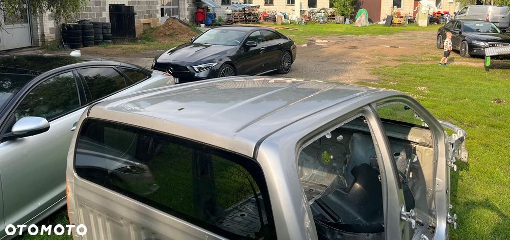Toyota Hilux 8 2022r. Dach słupek próg ćwiartka kabina paka - 4