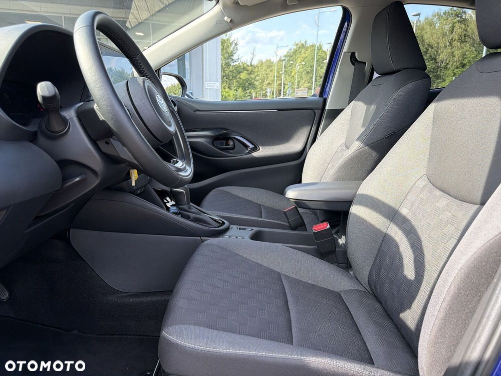 Toyota Yaris Hybrid 1.5 Style - 12