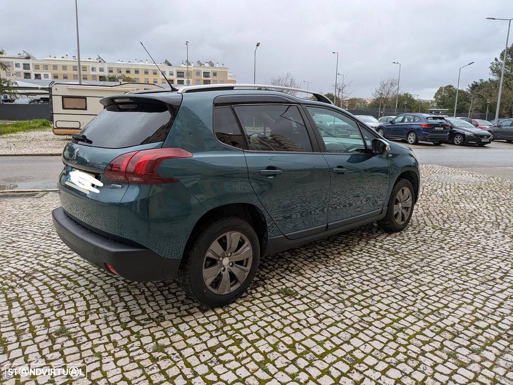 Peugeot 2008 1.2 PureTech Style - 19
