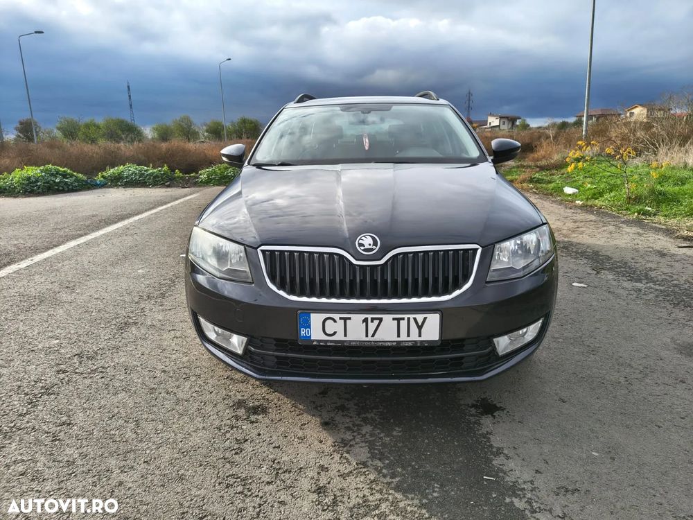 Skoda Octavia Combi 1.6 TDI Green tec Elegance - 1