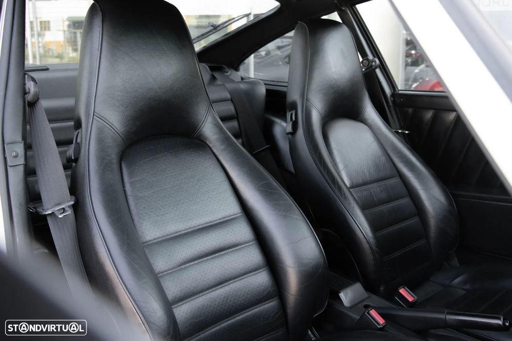 Porsche 911 (964) - 19