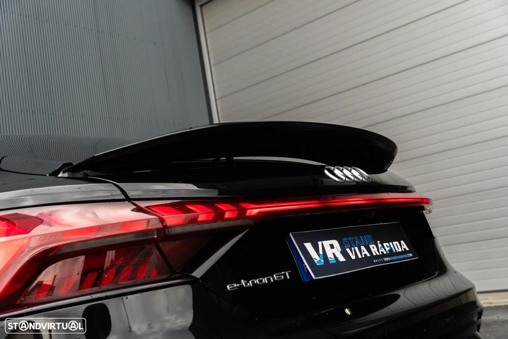 Audi e-tron GT quattro - 42