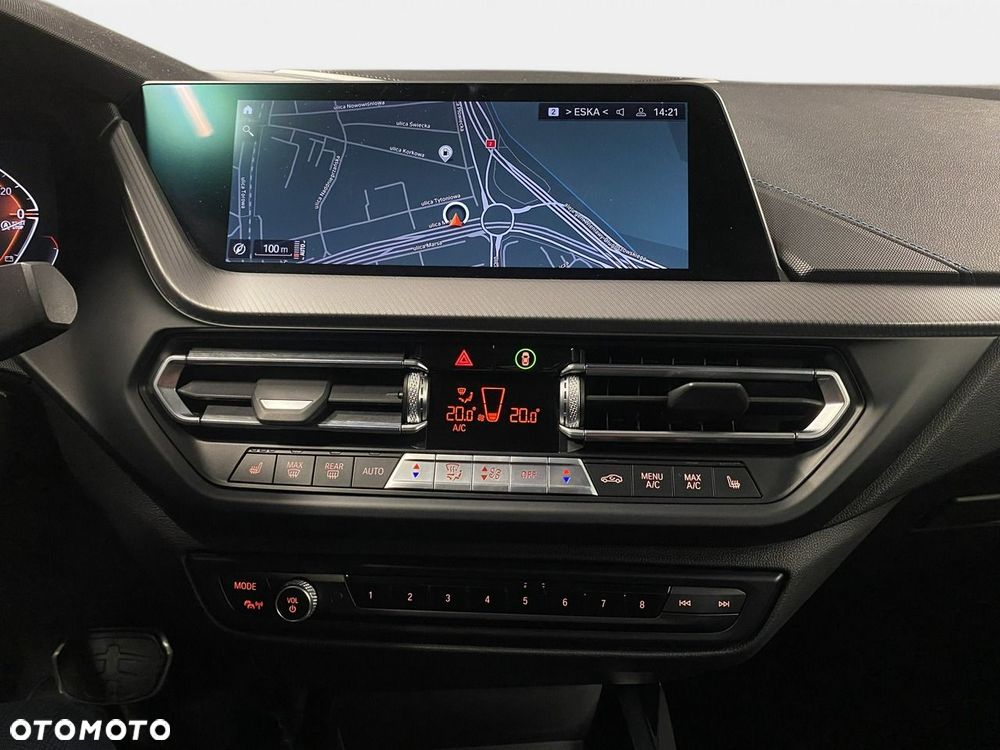 BMW Seria 2 220i - 27