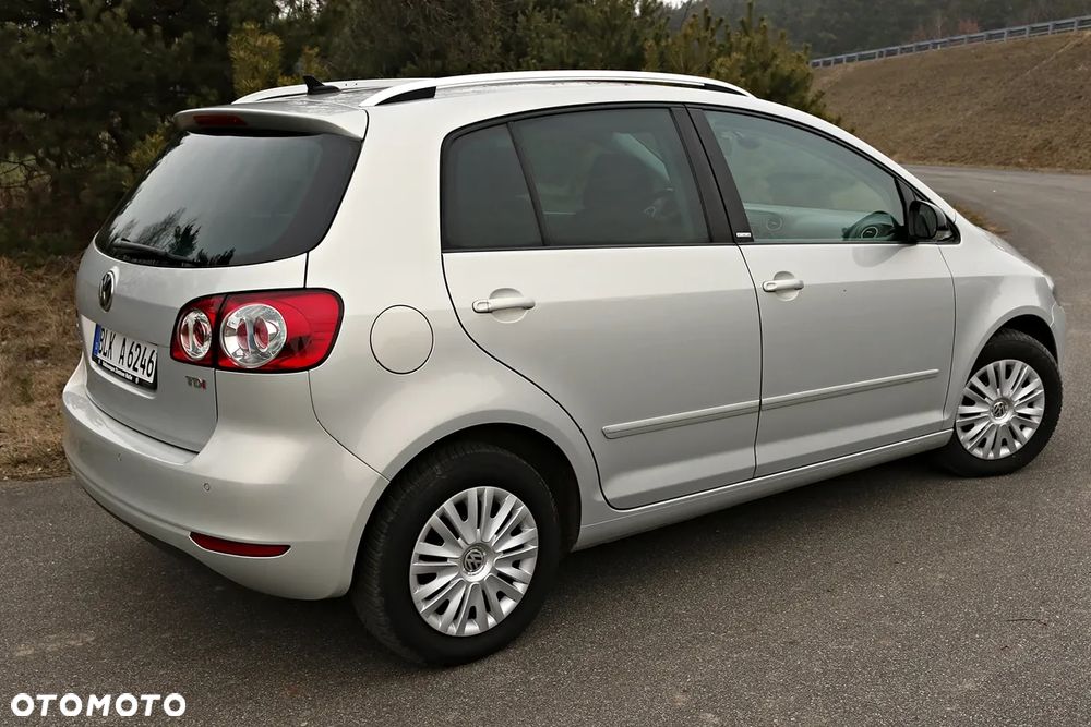 Volkswagen Golf Plus 1.6 TDI Comfortline - 17