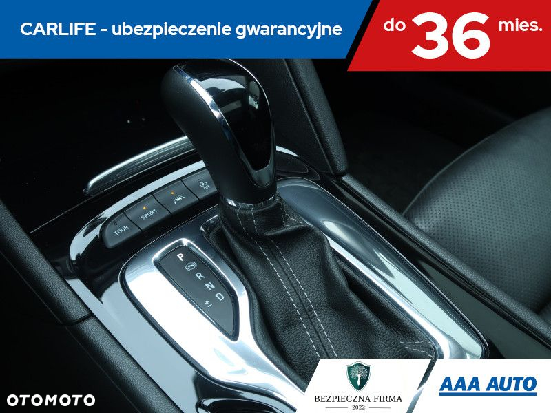 Opel Insignia - 18