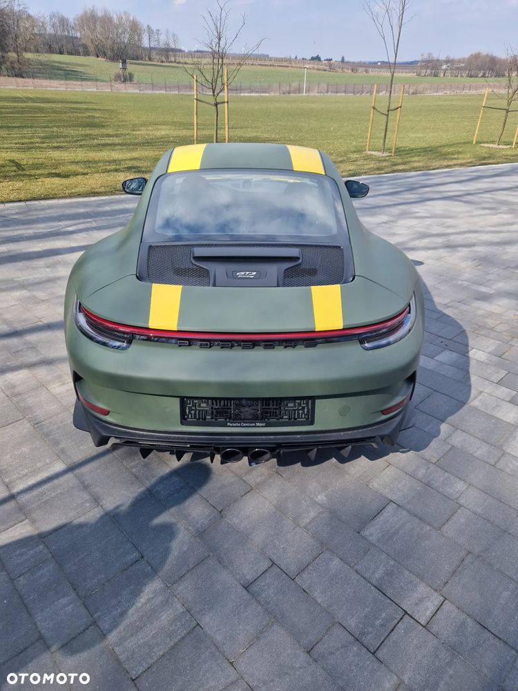 Porsche 911 GT3 Touring - 5