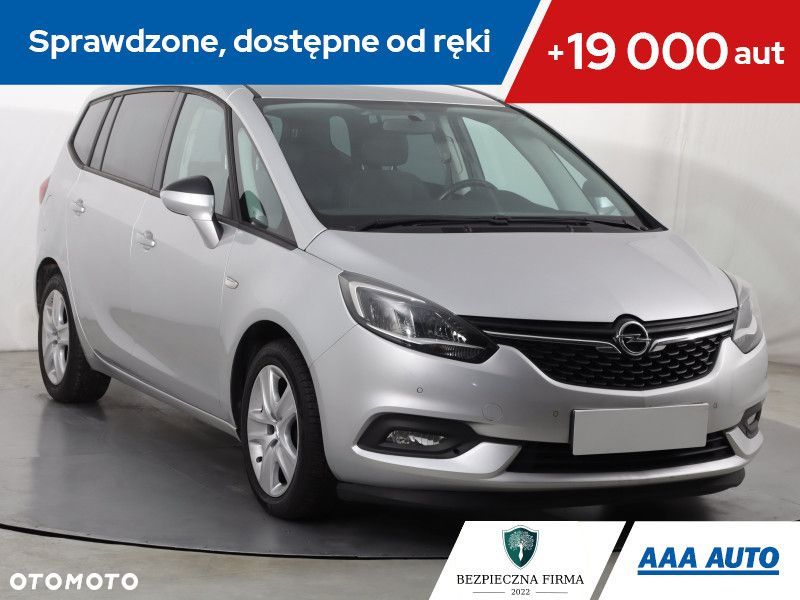 Opel Zafira - 1