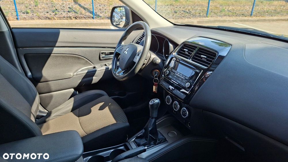 Mitsubishi ASX 1.6 Invite - 8