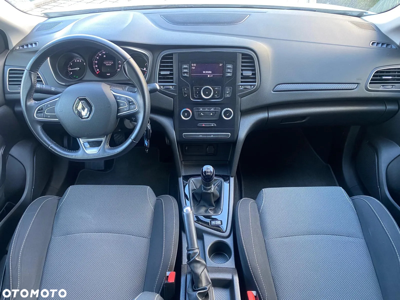 Renault Megane ENERGY TCe 115 LIMITED - 6
