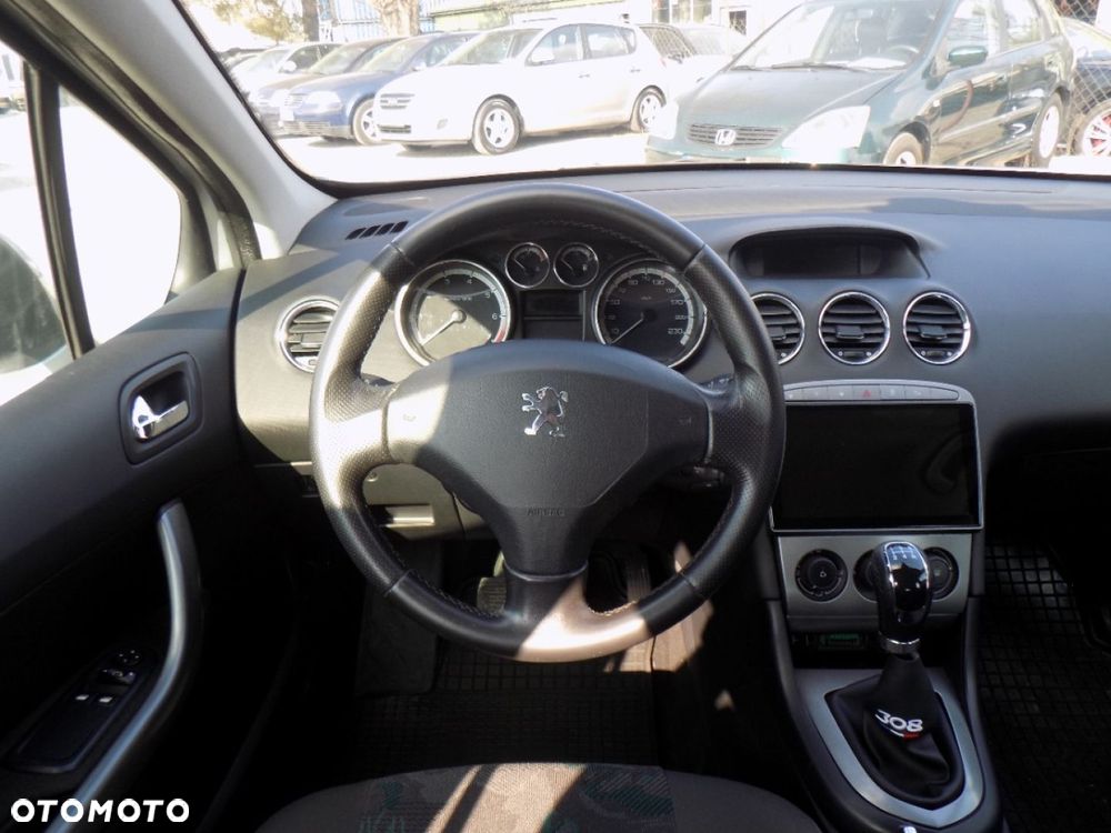 Peugeot 308 - 7