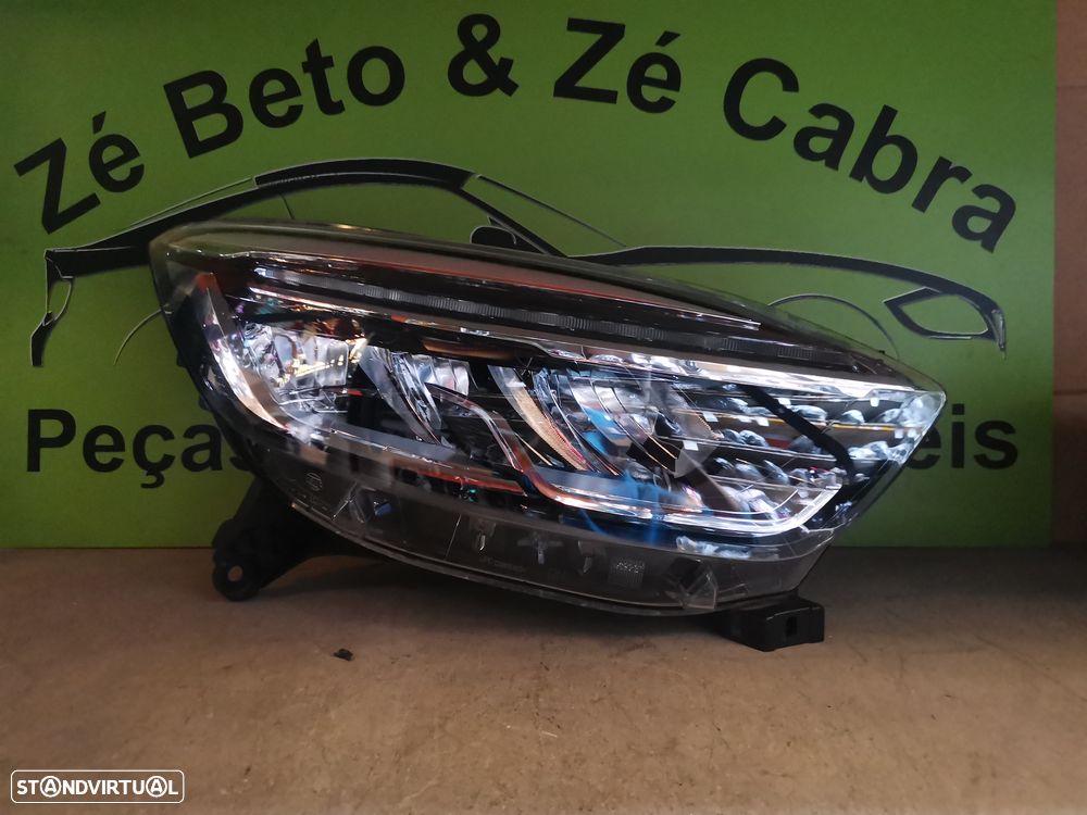RENAULT CAPTUR FAROL DIREITO - FF443 - 1
