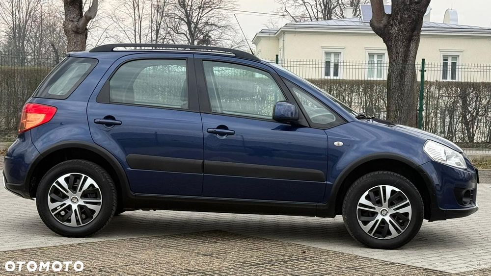 Suzuki SX4 1.6 VVT 4x4 Comfort - 36