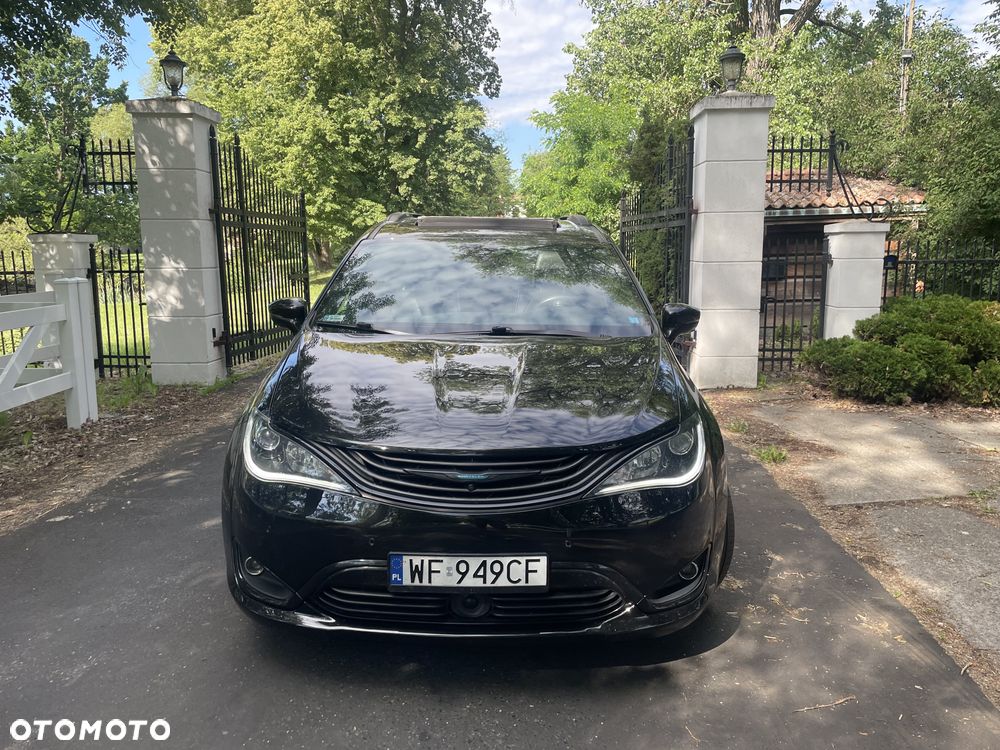 Chrysler Pacifica - 20