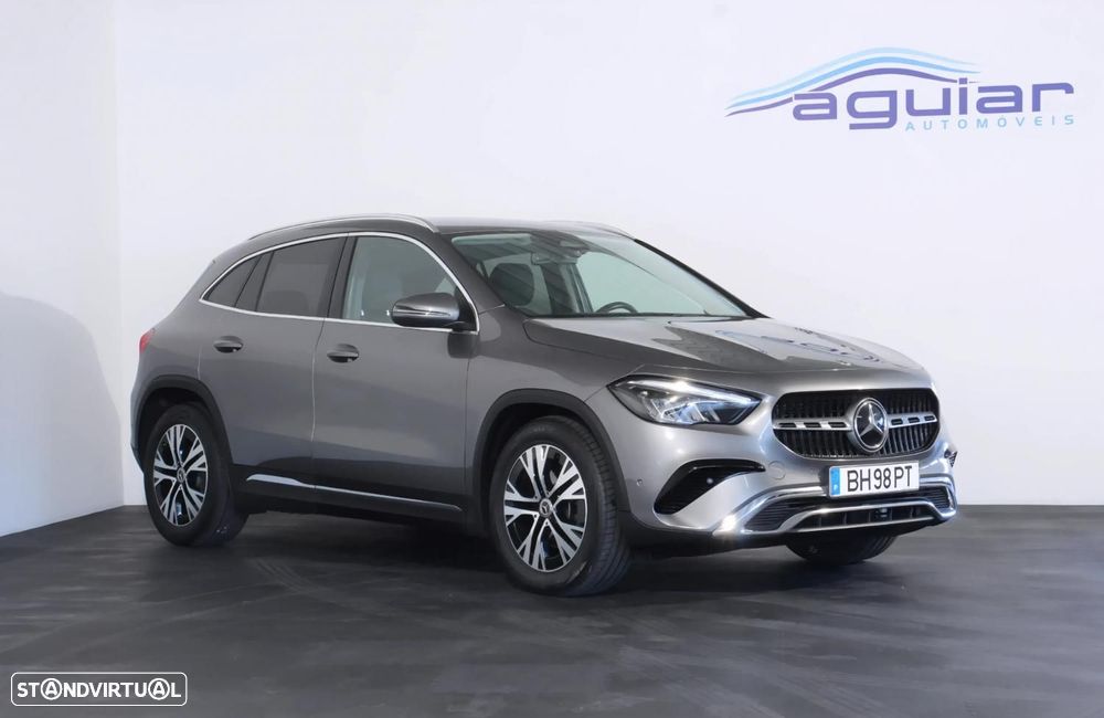 Mercedes-Benz GLA 200 Progressive - 1