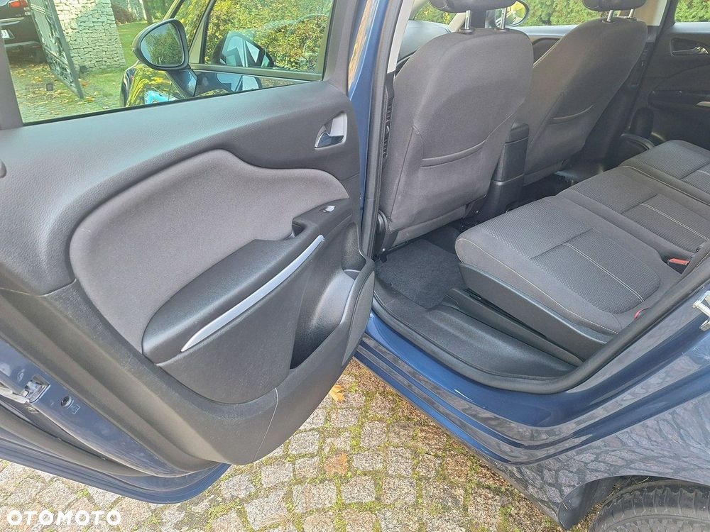 Opel Zafira - 19