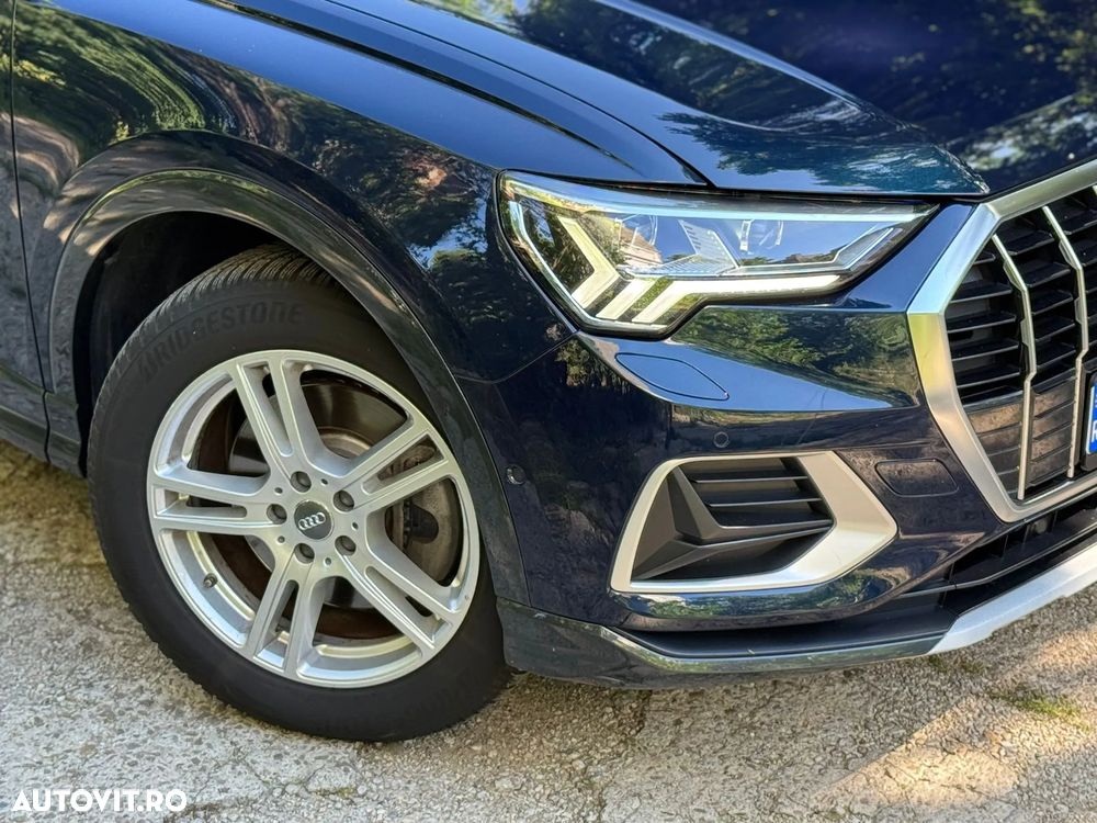 Audi Q3 - 22