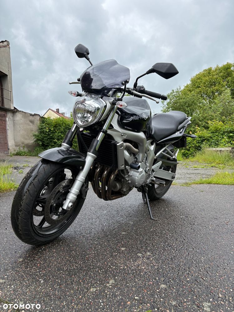 Yamaha FZ6 - 2