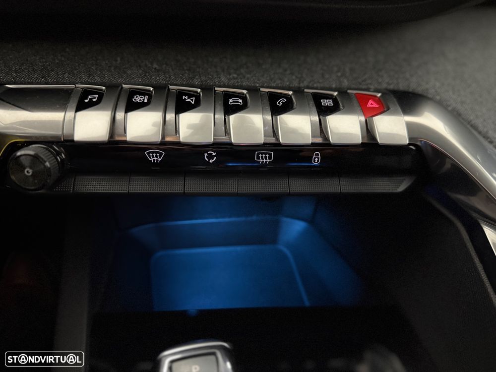 Peugeot 5008 1.5 BlueHDi Allure EAT8 - 15