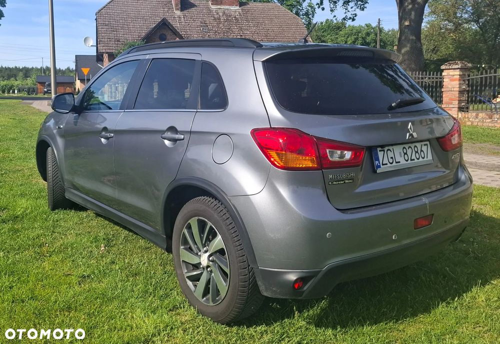 Mitsubishi ASX - 3