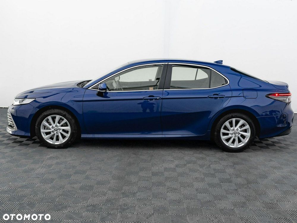 Toyota Camry - 9