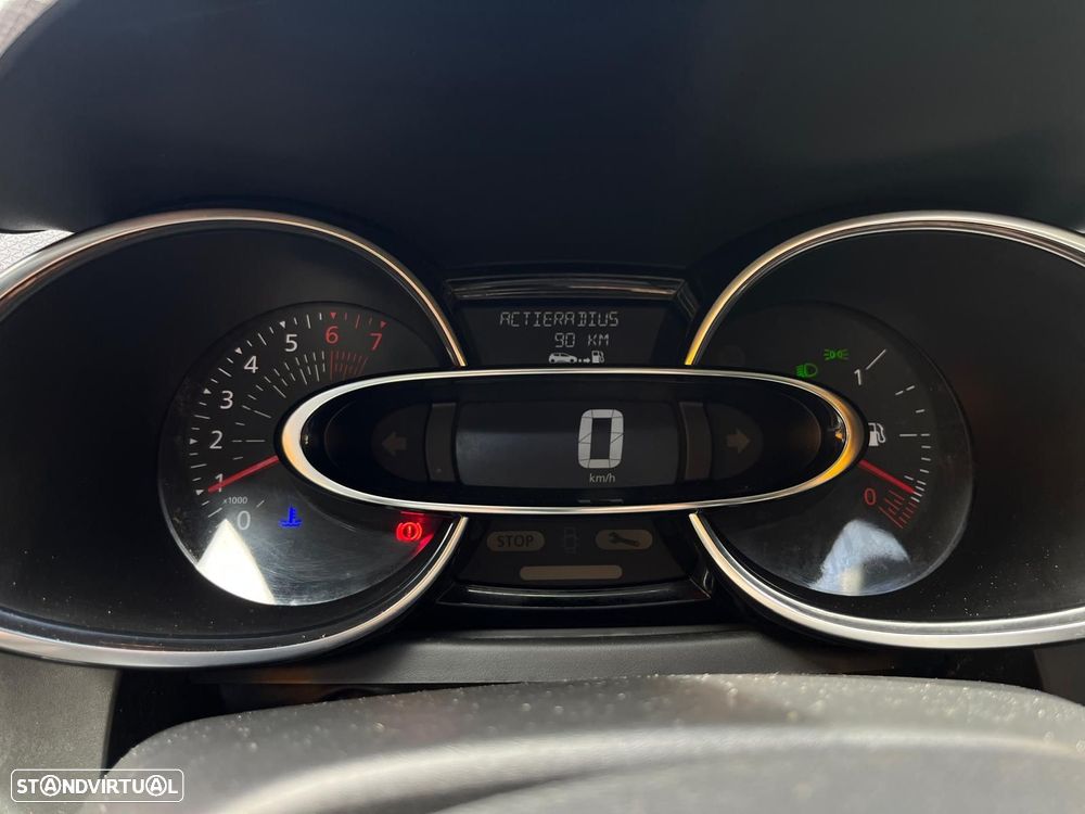 Renault Clio Sport Tourer 0.9 TCe Zen - 17