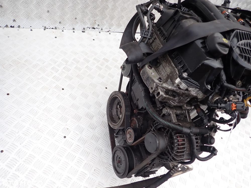 SILNIK PEUGEOT 208 1,2 VTI HM05 - 4