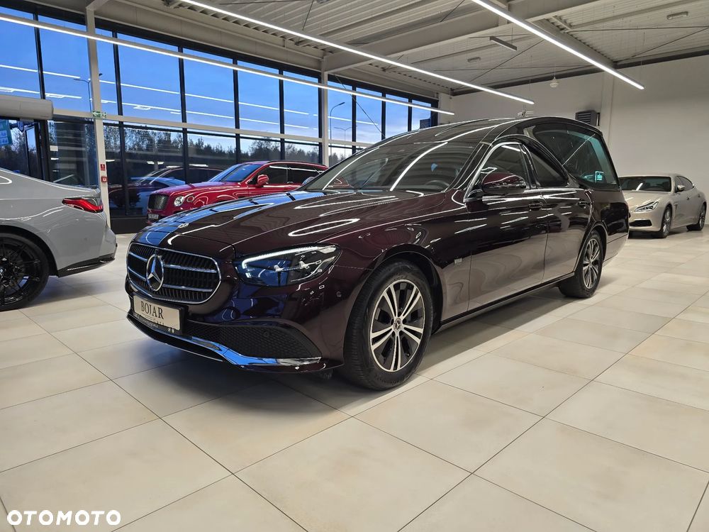 Mercedes-Benz Klasa E 200 d Exclusive - 1