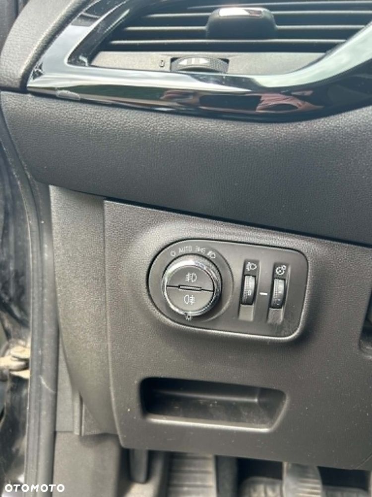 Opel Corsa 1.4 Turbo Start/Stop 120 Jahre - 11