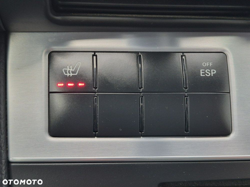 Mercedes-Benz CLC - 32