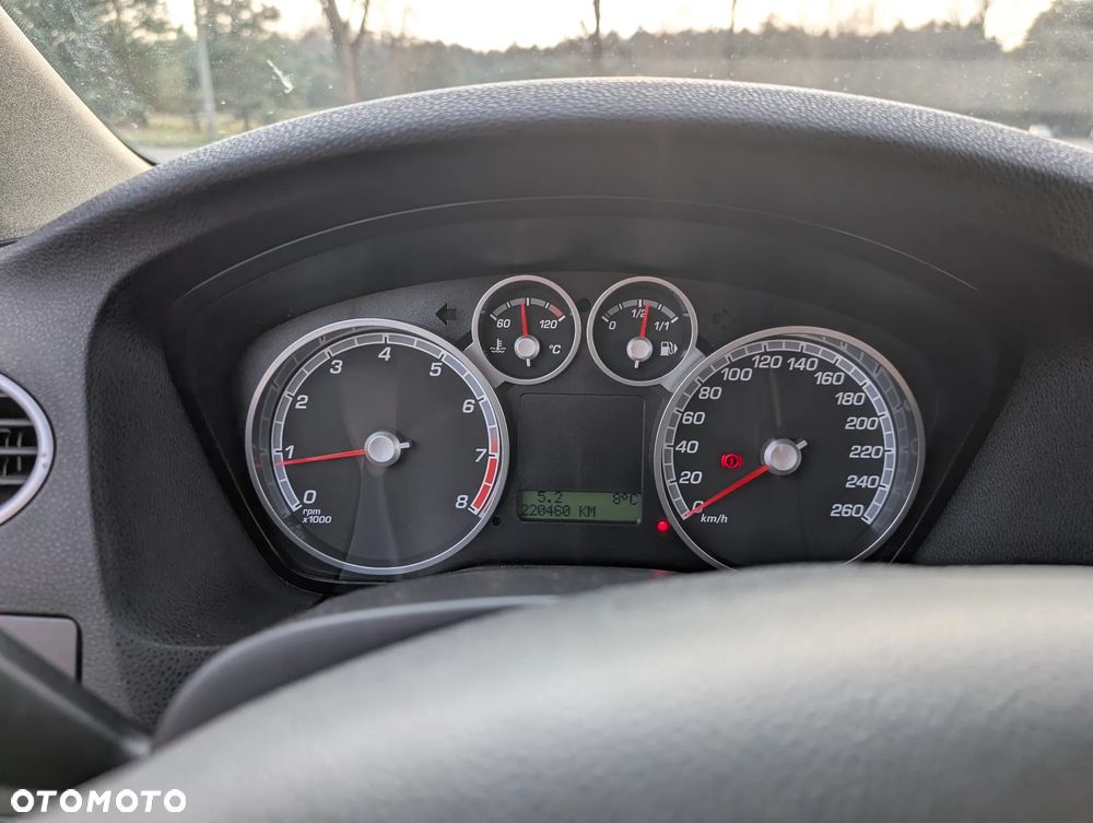 Ford Focus - 13