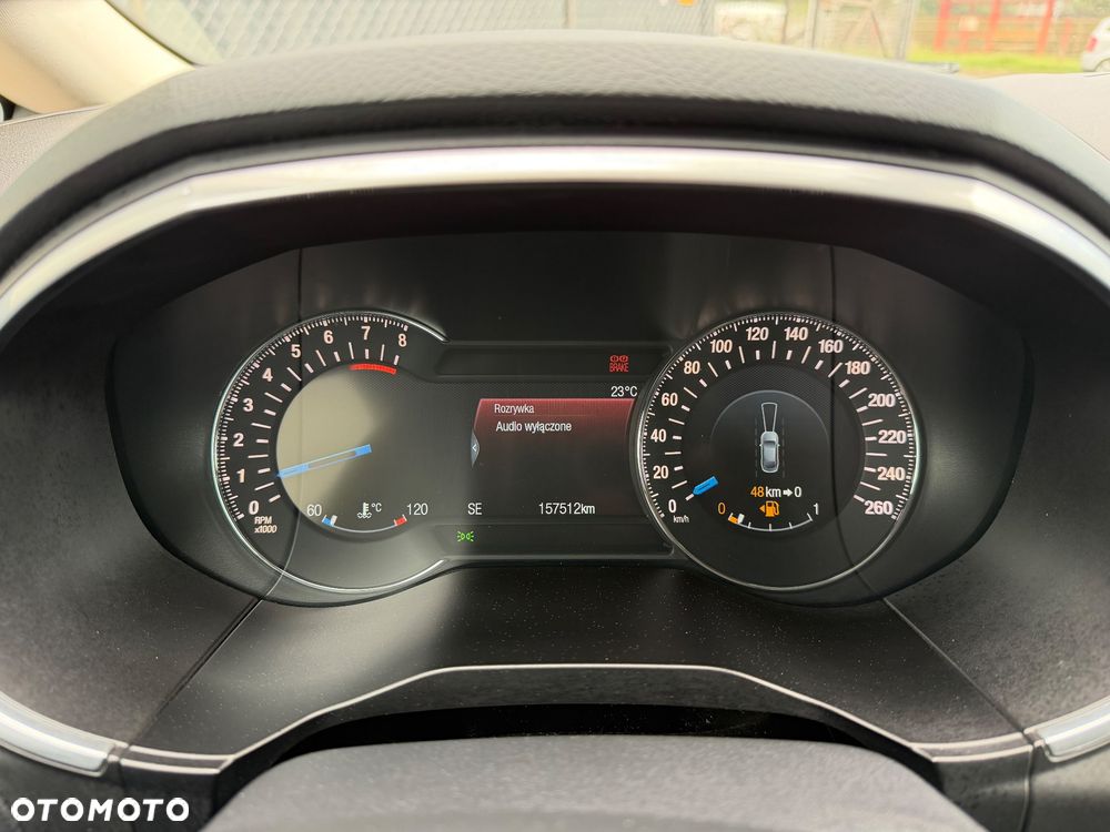 Ford S-Max - 16