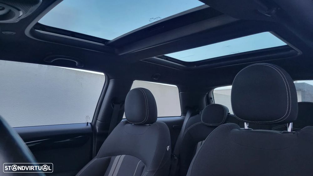 MINI 3 Portas Cooper JCW - 11