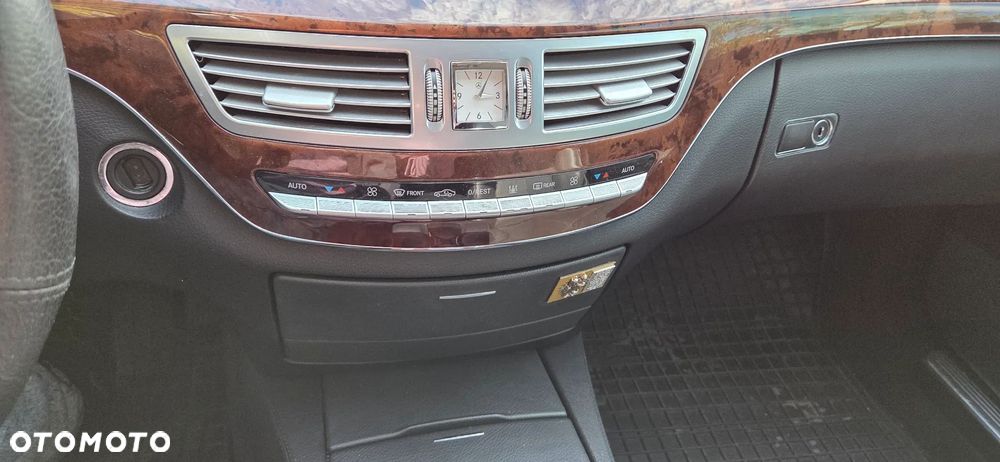 Mercedes-Benz Klasa S 320 CDI DPF 7G-TRONIC BlueEFFICIENCY - 22