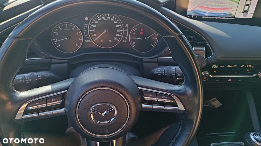 Mazda 3 SKYACTIV-G 2.0 M-Hybrid - 13