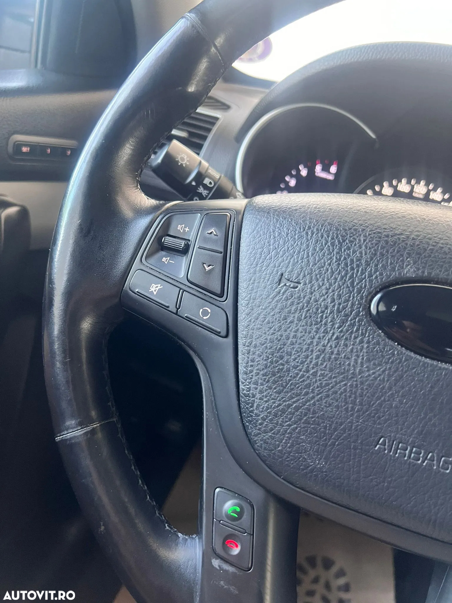 Kia Sorento - 15