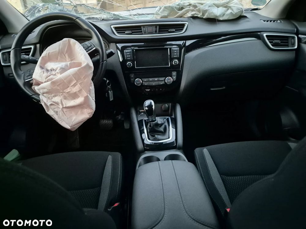 Nissan Qashqai 1.3 DIG-T DCT TEKNA - 20