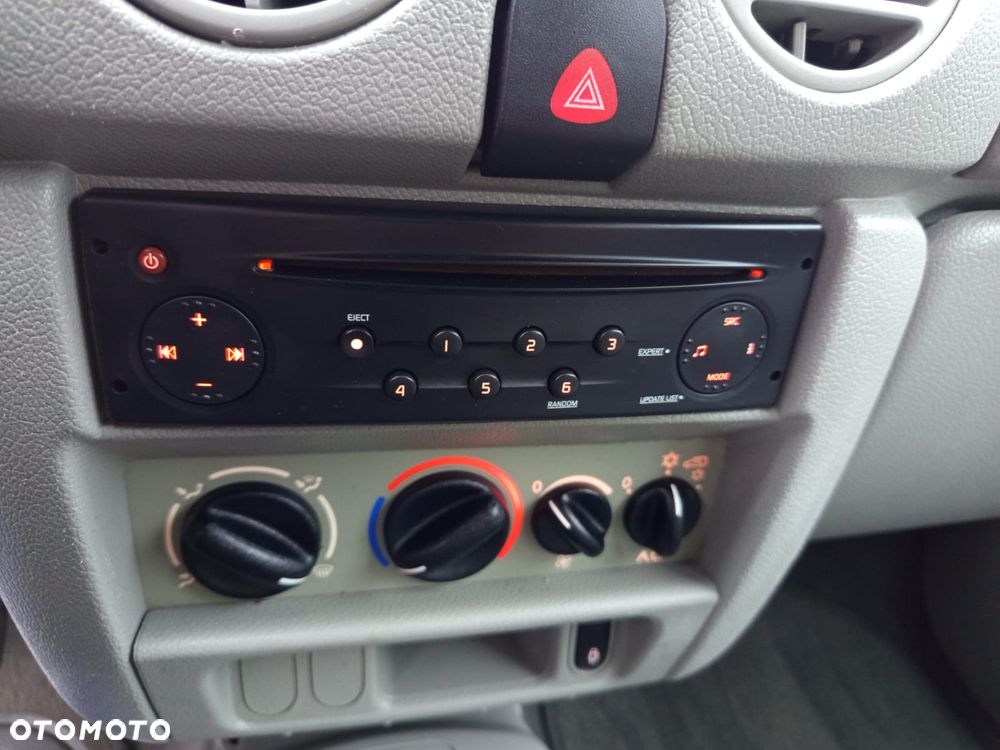 Renault Kangoo 1.6 16V Edition - 26