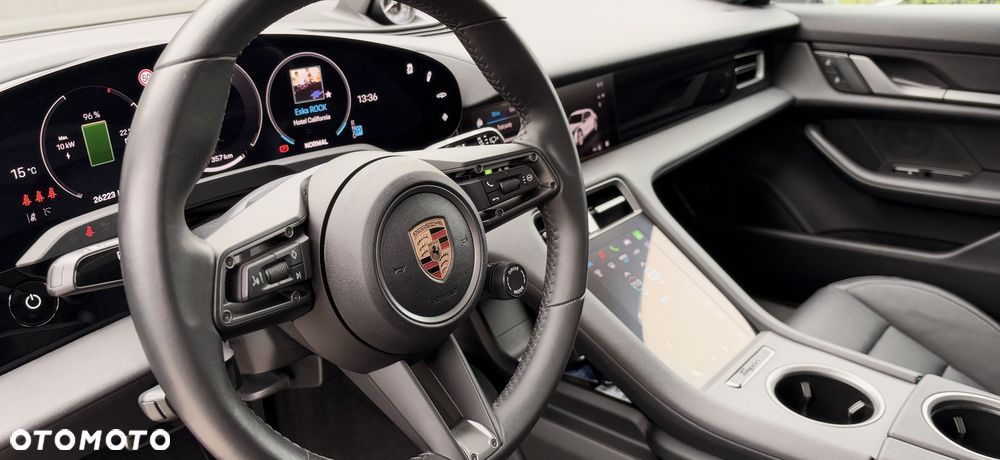 Porsche Taycan 105kWh 4 - 11